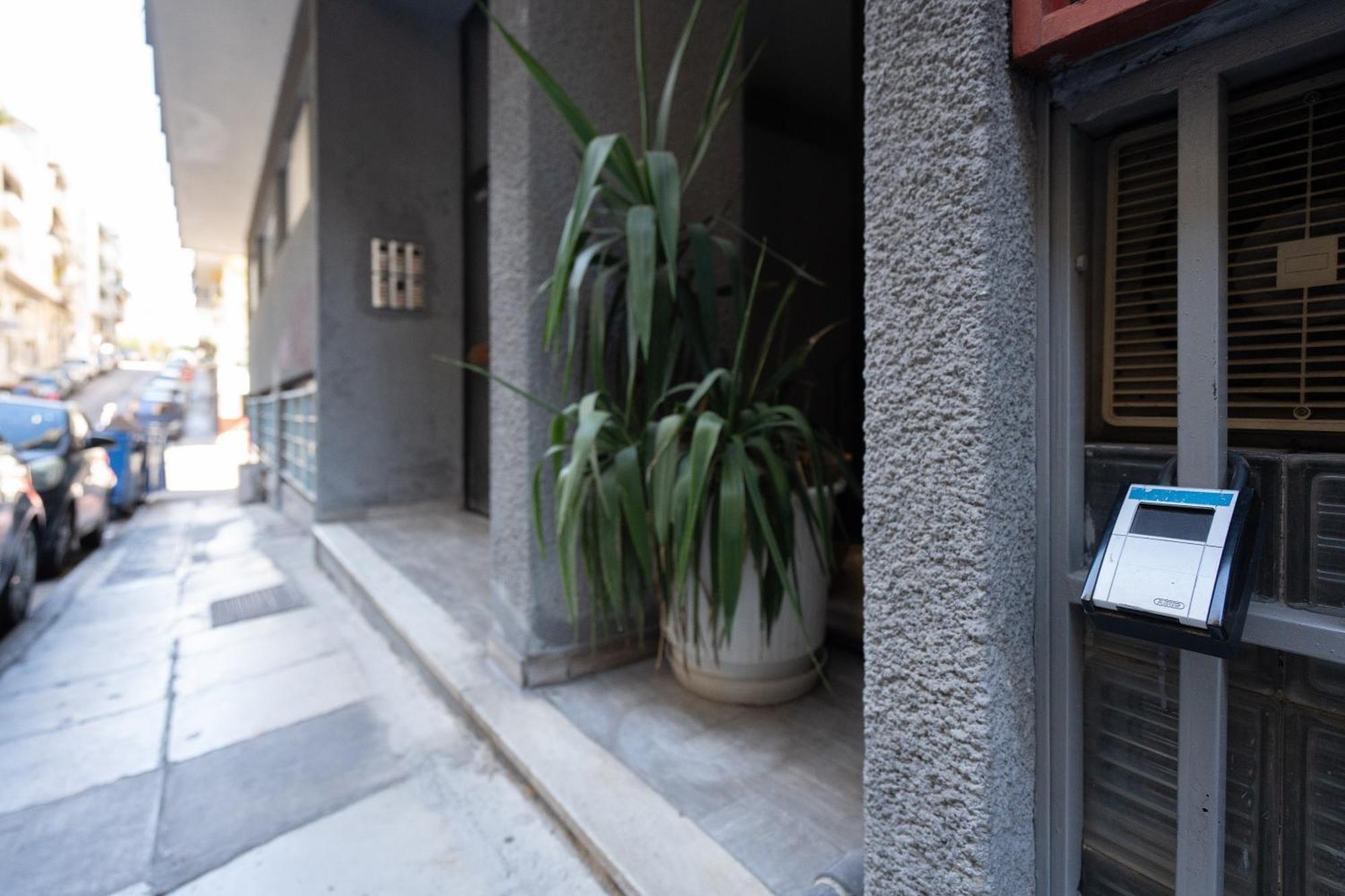 Fairytale Cozy Apt In Athens Exterior photo